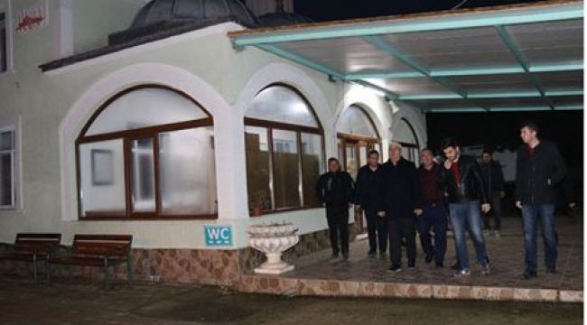 Başkan Yüksel Sabah Namazını Karamehmet Mahallesinde Kıldı