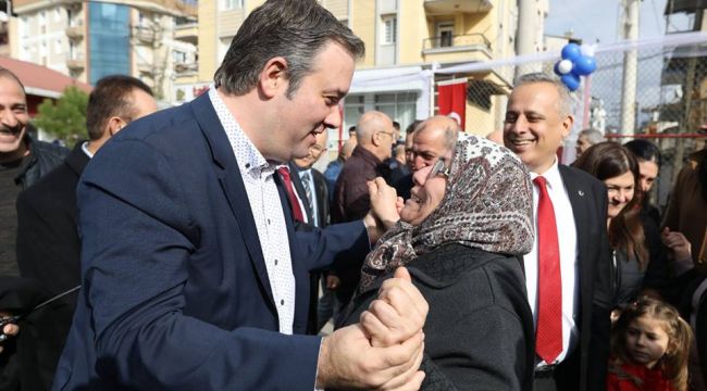 Buca'da Levent Piriştina tepkisi