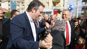 Buca'da Levent Piriştina tepkisi