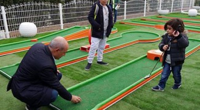  Büyük Atatürk Parkı'nda mini golf keyfi