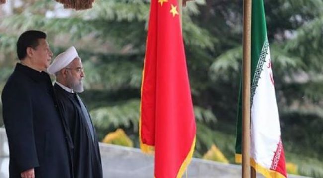 Çin ve İran'dan Venezuela'ya destek mesajı