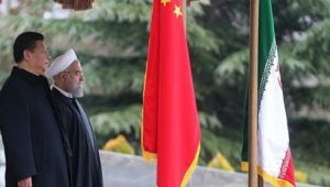 Çin ve İran'dan Venezuela'ya destek mesajı