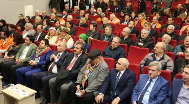 "Geleceğe, gençlerimize ışık tutsun"