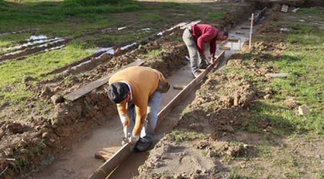 HALI SAHALAR İLE GENÇLERİN HAYATINA YÖN VERİYOR 