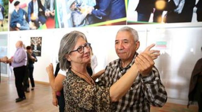 Karşıyaka'da 6 bin kişiye ücretsiz kurs Karşıyaka'da 6 bin kişiye ücretsiz kurs 