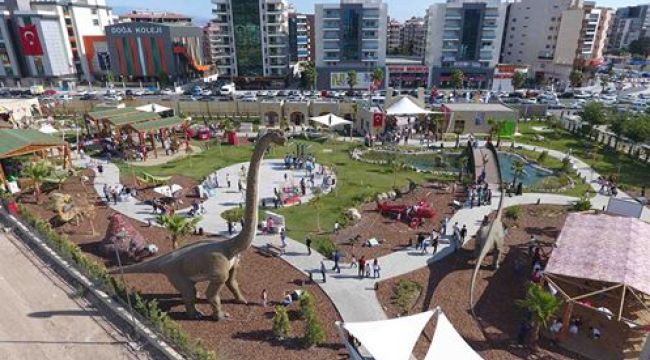 Karşıyaka'da yarıyıl coşkusu 