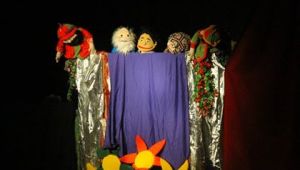 KARTAL BELEDİYESİ'NDEN ÖĞRENCİLERE KUKLA ŞENLİĞİ HEDİYESİ