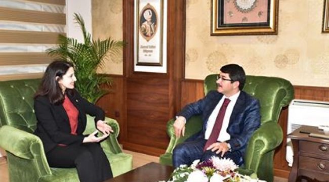 Kıvırcık 'tan Başkan Çelik'e tebrik ziyareti