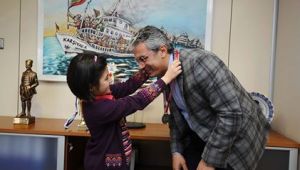 12 yaşında, 100'üncü madalyasını kazandı!  Karşıyakalı Gülcan Türkiye ikincisi 