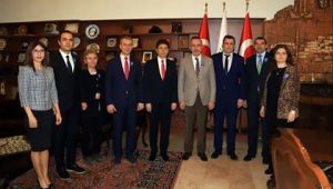 30. VERGİ HAFTASI MÜNASEBETİYLE İL DEFTERDARI TAŞ, BELEDİYE BAŞKANI SEÇEN'İ ZİYARET ETTİ