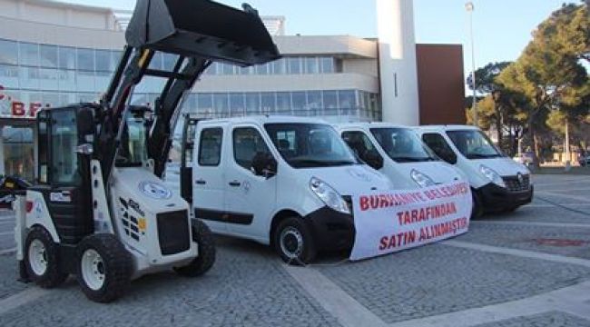 5 YILDA 32 YENİ ARAÇ BURHANİYE BELEDİYESİ ARAÇ FİLOSUNA EKLENDİ