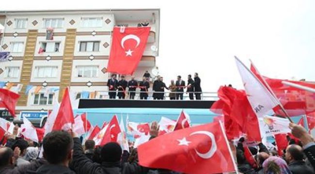 BAKAN KASAPOĞLU: "SİNCAN TÜRKİYE'NİN KALBİDİR"