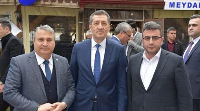 BAKAN SELÇUK'TAN YUNUSEMRE'YE TAM NOT