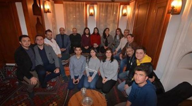 BAŞKAN MUSTAFA ÇÖL GENÇLERİMİZLE BİR ARAYA GELDİ