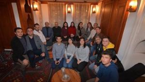 BAŞKAN MUSTAFA ÇÖL GENÇLERİMİZLE BİR ARAYA GELDİ