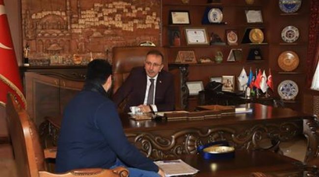 BAŞKAN SEÇEN, HALKIN SORUNLARINA ÇÖZÜM BULUYOR