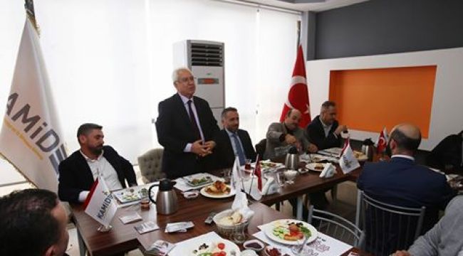 Başkan Selvitopu KAMİDER üyeleriyle kahvaltıda buluştu