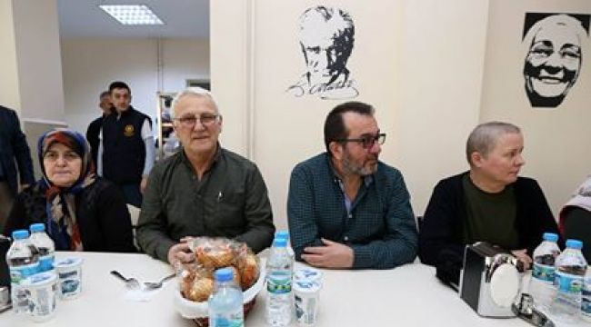 *Başkan Yaşar, "En hayırlı işimiz konukevi"