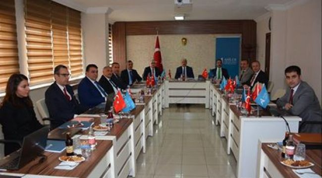BELEDİYE BAŞKANI SEÇEN, AHİLER KALKINMA AJANSI ŞUBAT AYI YÖNETİM KURULU TOPLANTISINA KATILDI