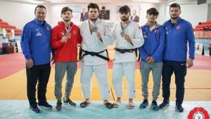 BÜYÜKŞEHİR BELEDİYESPOR KULÜBÜ BAŞARIYA DOYMUYOR