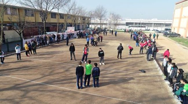 Büyükşehir destekliyor, Kandıra'da 600 öğrenci Bocce oynuyor