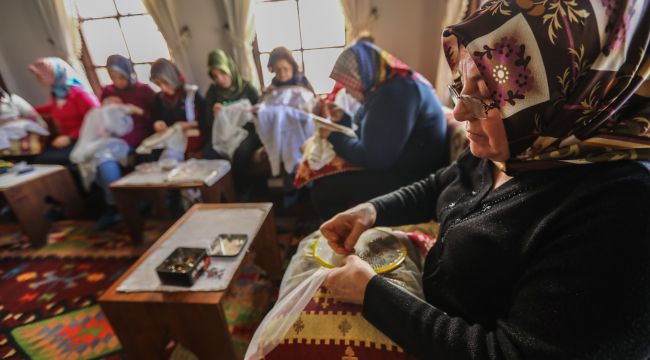 Büyükşehir ile Türk el sanatları yaşatılıyor