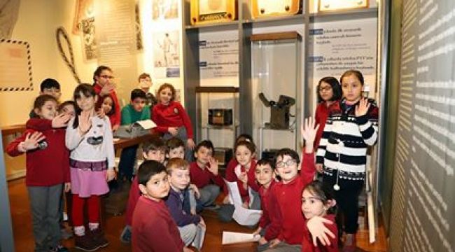 Çocuk AkademisindenRadyo Tiyatrosu 