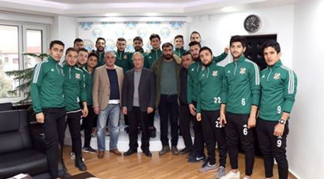 Dinar Belediye Spor Başkan Acar'ı Ziyaret Etti