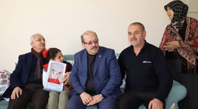 Evi yanan Çiçek ailesinin Mağduriyeti Giderildi 