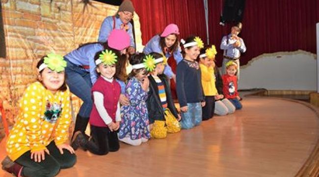 FOÇA'DA ÇOCUK ŞENLİĞİ