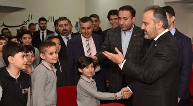 Gelecek nesiller kaliteli eğitimle şekillenecek