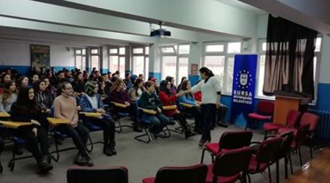 Gençlere kişisel gelişim desteği