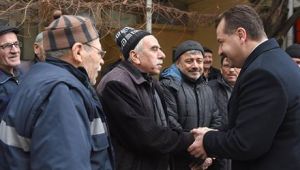 ---Gündoğan, Yılmaz ve Avcı'yı bağrına bastı 