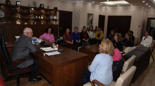 Kadınlardan Kazım Kurt'a tam destek