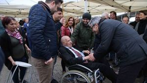  Karşıyaka'ya bir 'vefa parkı' daha Karşıyaka'ya bir 'vefa parkı' daha 