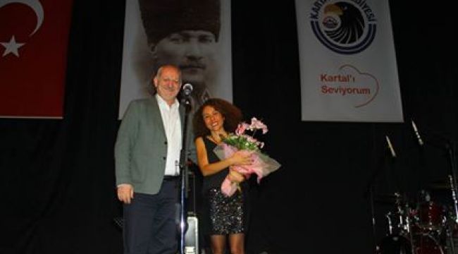 KARTAL'DA CAZ RÜZGÂRI ESTİ