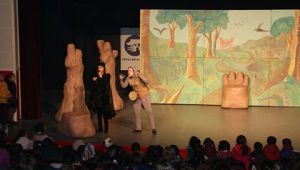 "LA FONTEN ORMAN MAHKEMESİNDE" ÇOCUKLARLA BULUŞTU