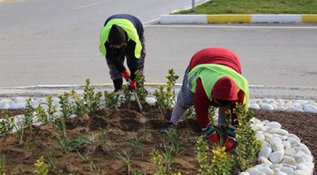 MELİH PABUÇCUOĞLU BURHANİYE'NİN CAZİBE MERKEZİ OLACAK