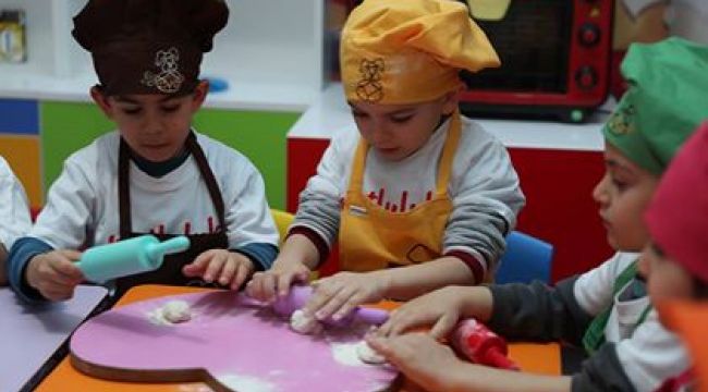 MERKEZEFENDİLİ ÇOCUKLAR HAYALLERİNE DOKUNUYOR