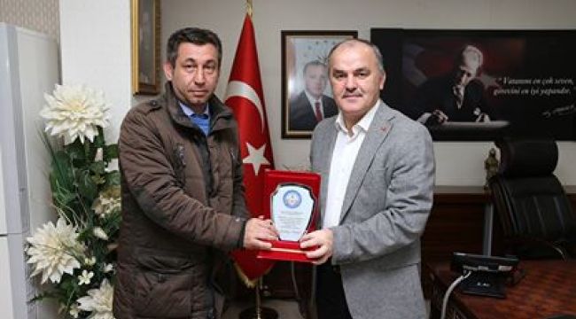 ÖĞRENCİLERDEN BAŞKAN GÜRLESİN'E TEŞEKKÜR