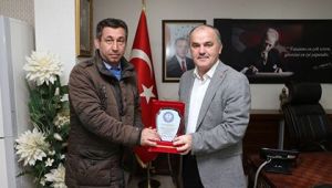 ÖĞRENCİLERDEN BAŞKAN GÜRLESİN'E TEŞEKKÜR