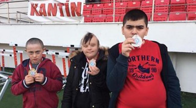 Özel gençler Havzanın gururu oldu