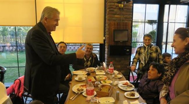 Sevgi Her Engeli Aşar