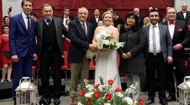 Sevgililer Gününe Özel Muhteşem Konser