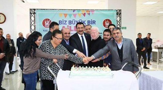 ŞUBAT DOĞUMLU PERSONELLERE DOĞUM GÜNÜ SÜRPRİZİ