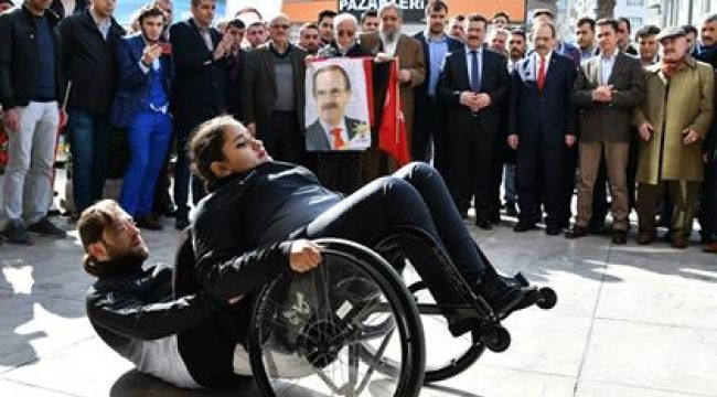 'TEK YUMRUK OLALIM!..'