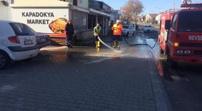 TEMİZLİK ÇALIŞMALARI ARALIKSIZ SÜRÜYOR