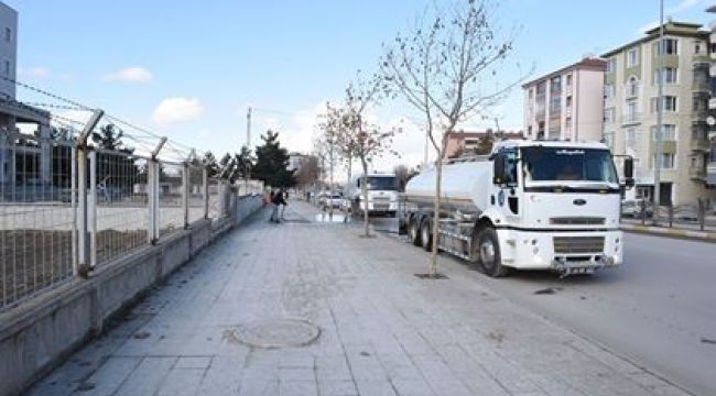 Temizlik İşleri 7/24 çalışıyor