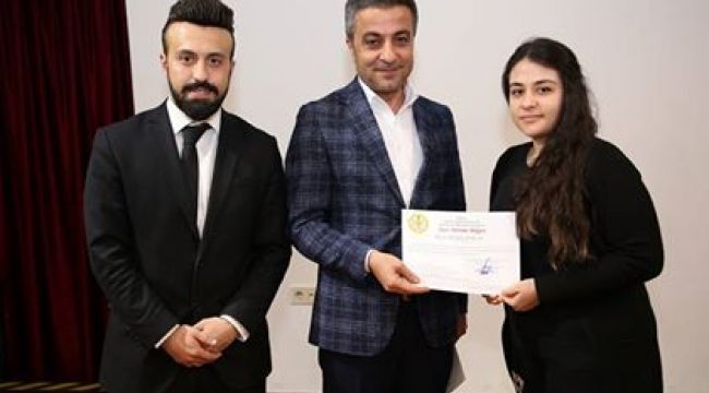 "TÜRK İŞARET DİLİ EĞİTİM PROGRAMI" SERTİFİKALARI VERİLDİ