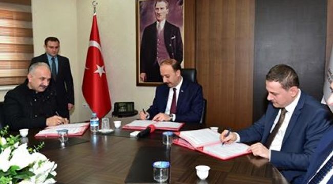 VİRANŞEHİR OSB'DE İLK TEKSTİL ATÖLYESİ İÇİN İMZALAR ATILDI